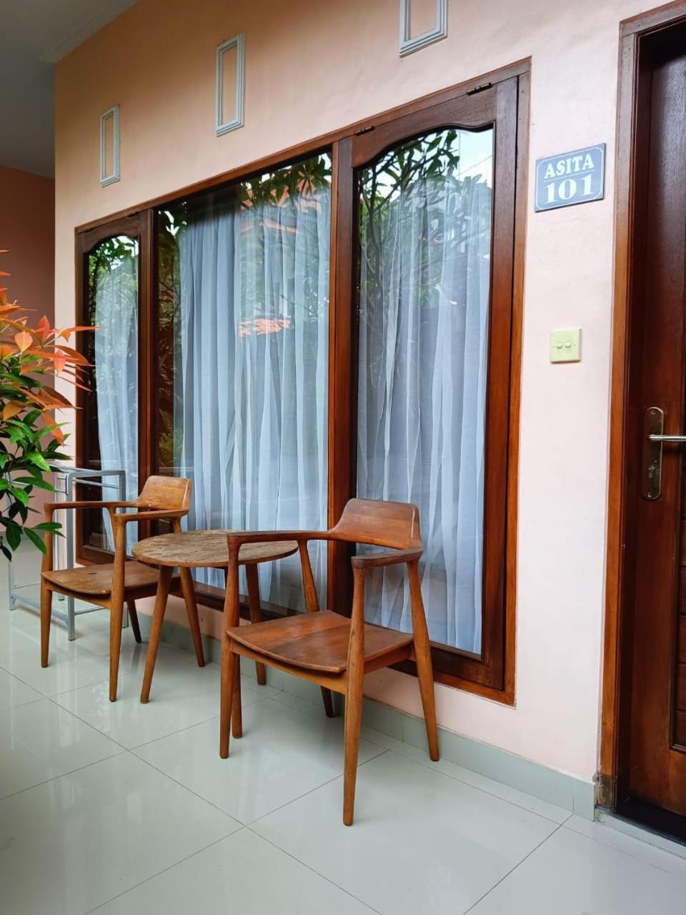 Hotel Astana House Ubud Esterno foto