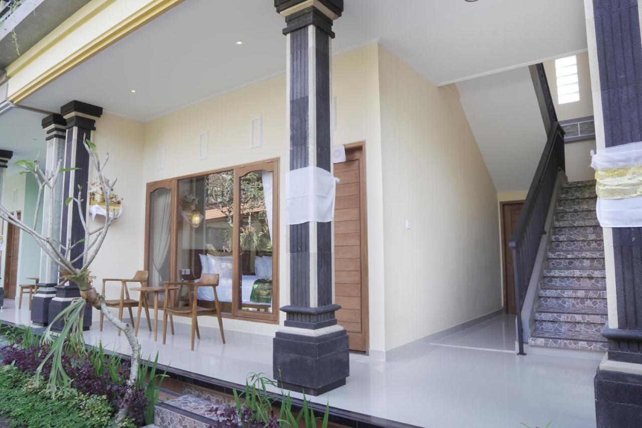 Hotel Astana House Ubud Esterno foto